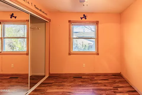 Bedroom - 1444 1st Ave E, Dickinson, ND 58601 photo 6 of 13