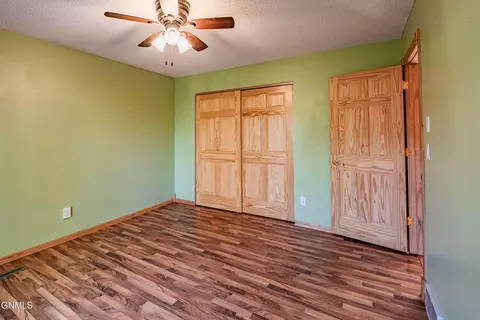 Bedroom - 1444 1st Ave E, Dickinson, ND 58601 photo 3 of 13