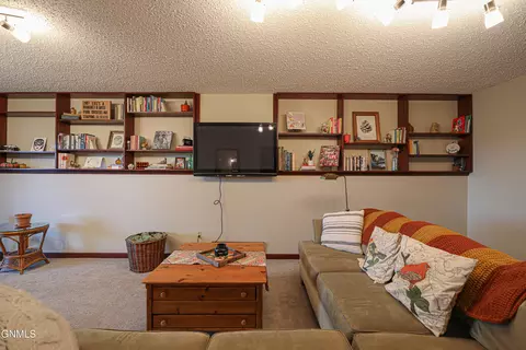 Other - 515 Marilyn Dr NW, Mandan, ND 58554 photo 8 of 15
