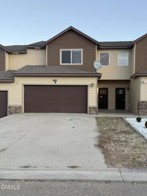 13723 Kristina St, Williston, ND 58801