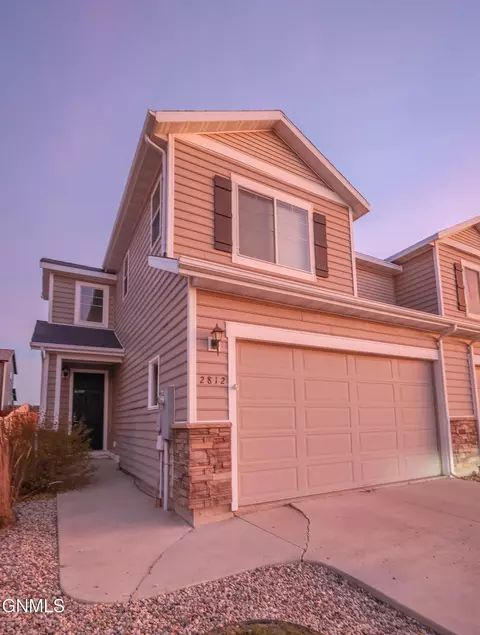 2812 28th St W, Williston, ND 58801