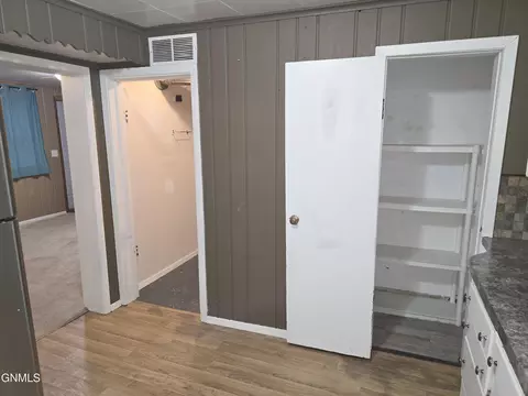 Other - 1013 Jefferson Ave, Bismarck, ND 58504 photo 4 of 11