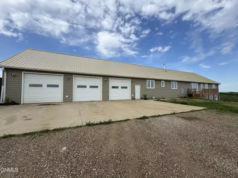 3324 58th Ave, New Salem, ND 58563
