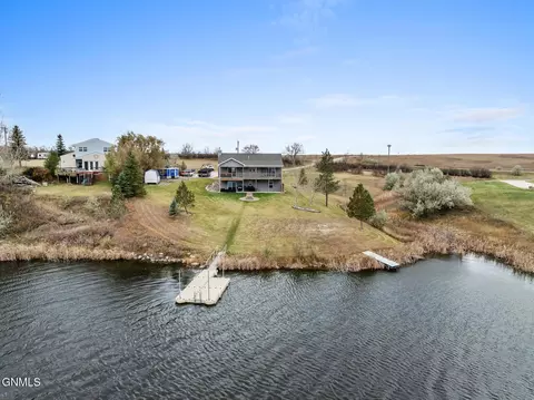 152 Blacktail Dr, Williston, ND 58801 photo 44