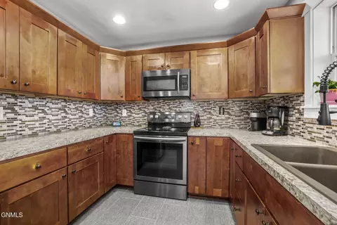 152 Blacktail Dr, Williston, ND 58801 photo 19