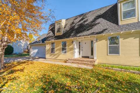 Exterior - 324 N Brandon Loop, Bismarck, ND 58503 photo 7 of 13