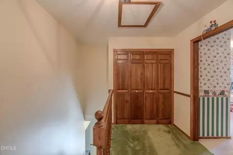 Entry Way - 324 N Brandon Loop, Bismarck, ND 58503 photo 3 of 5