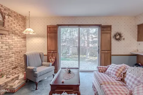 Other - 324 N Brandon Loop, Bismarck, ND 58503 photo 6 of 25