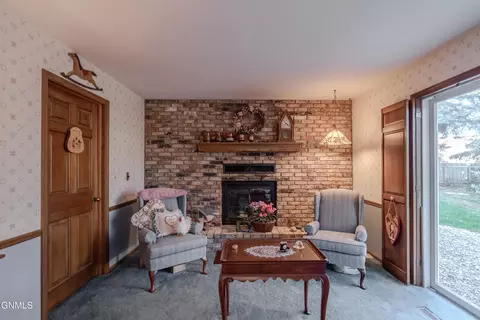Other - 324 N Brandon Loop, Bismarck, ND 58503 photo 4 of 25