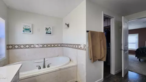 4251 Claridge Loop, Bismarck, ND 58503 photo 16