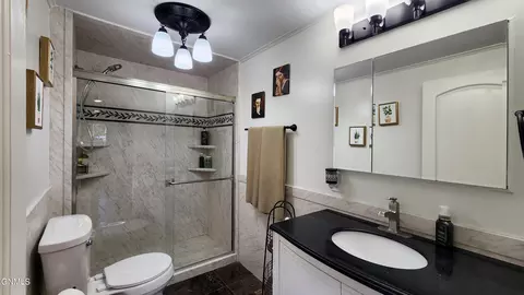 4251 Claridge Loop, Bismarck, ND 58503 photo 21