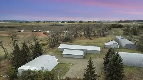 16072 35th St NW, Fairview, MT 59221