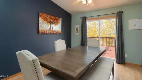 4470 Turnbow Ln, Bismarck, ND 58503 photo 7