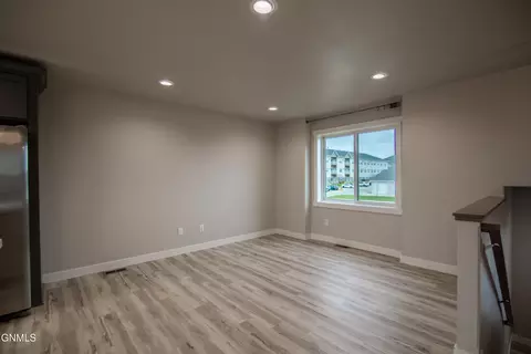 Living - 3451 Calvin Dr, Dickinson, ND 58601 photo 1 of 1