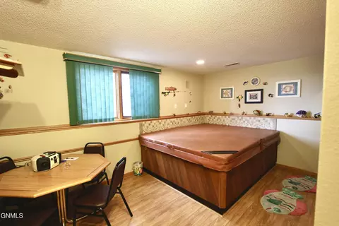 304 Napa Loop, Bismarck, ND 58504 photo 26
