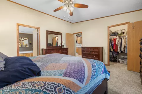 Bedroom - 2305 29th St W, Williston, ND 58801 photo 2 of 6