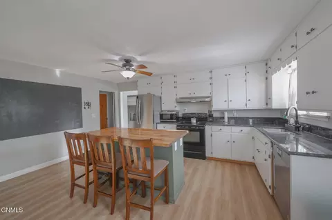 Kitchen - 904 5th St W, Williston, ND 58801 photo 2 of 2