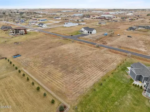 Undisclosed, Williston, ND 58801 photo 13