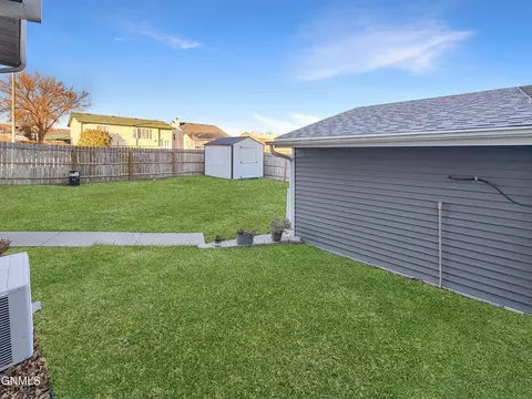 Exterior - 2615 18th Ct W, Williston, ND 58801 photo 3 of 5