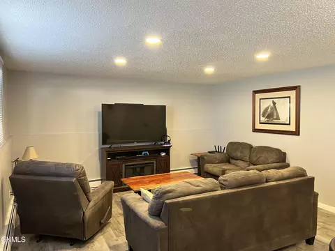 Living - 701 Interstate Ave E, Bismarck, ND 58503 photo 4 of 5