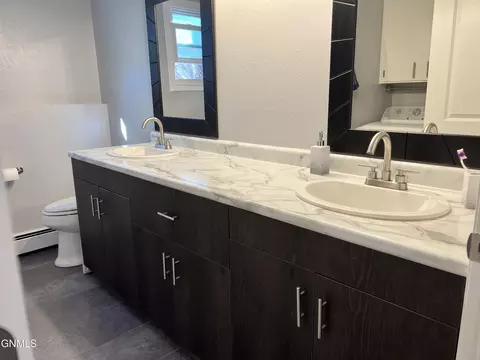Bath - 701 Interstate Ave E, Bismarck, ND 58503 photo 3 of 3