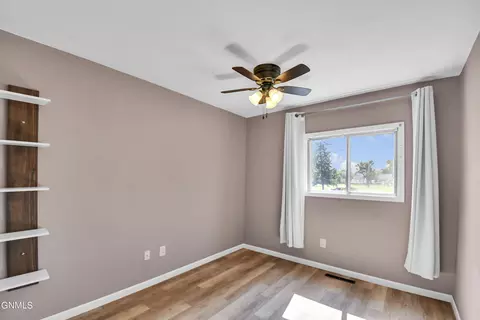 Bedroom - 802 8th Ave W, Williston, ND 58801 photo 2 of 3