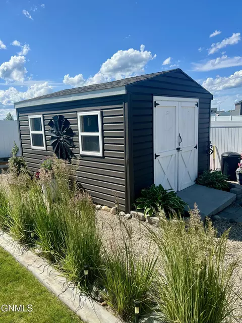 Other - 602 Cobblestone Loop SW, Mandan, ND 58554 photo 17 of 17