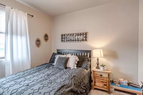 Bedroom - 602 Cobblestone Loop SW, Mandan, ND 58554 photo 3 of 11