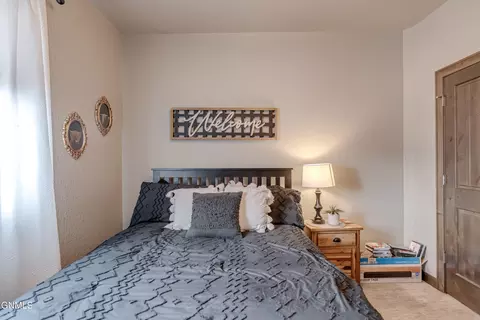 Bedroom - 602 Cobblestone Loop SW, Mandan, ND 58554 photo 5 of 11