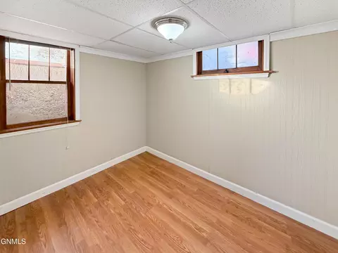 524 8th St W, Williston, ND 58801 photo 20