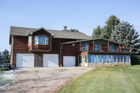 4643 119th Rd NW, Epping, ND 58843