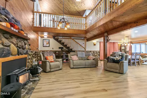 Living - 4643 119th Rd NW, Epping, ND 58843 photo 1 of 3