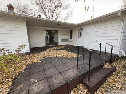 313 3rd St S, Ellendale, ND 58436 photo 22