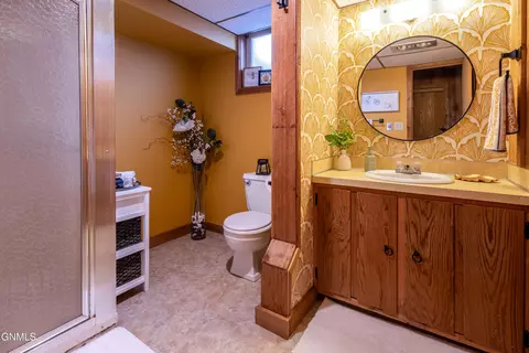 1215 University Ave, Williston, ND 58801 photo 29