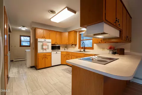 Kitchen - 908 8th Ave W, Dickinson, ND 58601 photo 2 of 2