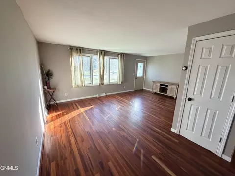 Living - 521 Berthold St NE, Berthold, ND 58718 photo 1 of 3