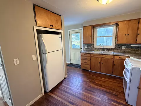 Kitchen - 521 Berthold St NE, Berthold, ND 58718 photo 4 of 4