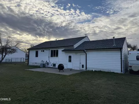 Other - 1232 8th Ave W, Williston, ND 58801 photo 1 of 3