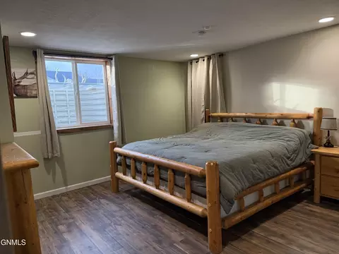 Bedroom - 1232 8th Ave W, Williston, ND 58801 photo 2 of 3