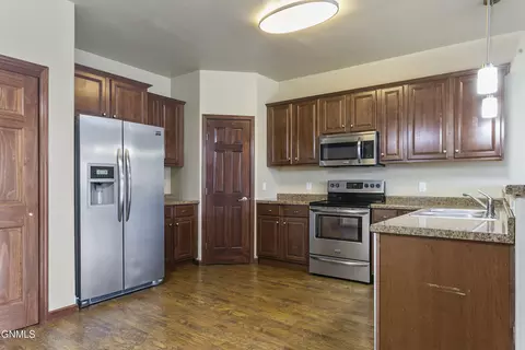 Kitchen - 3512 33rd Ave W, Williston, ND 58801 photo 1 of 2