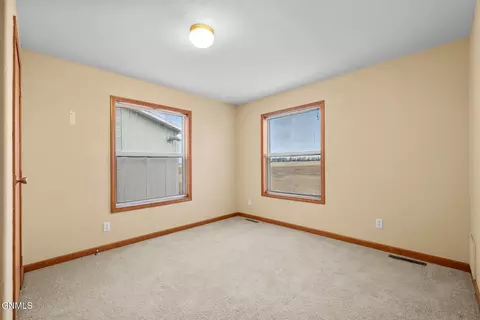 13705 55th St NW, Williston, ND 58801 photo 20