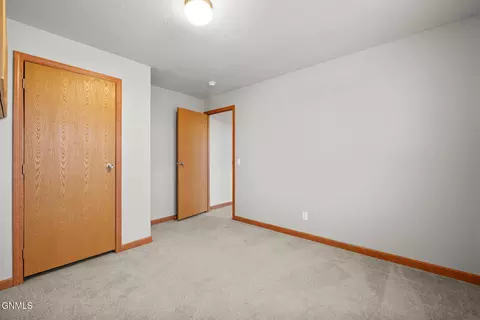 13705 55th St NW, Williston, ND 58801 photo 19