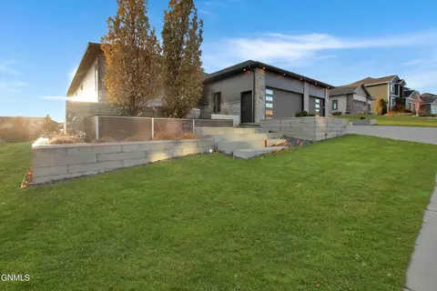 Exterior - 3622 Valley Dr, Bismarck, ND 58503 photo 11 of 11