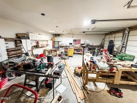 5418 Sunset Blvd, Williston, ND 58801 photo 24