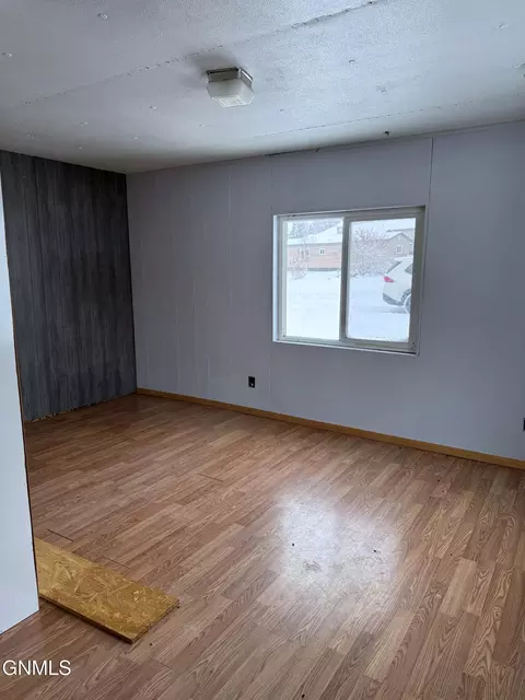4501 Columbus Ct, Mandan, ND 58554 photo 13