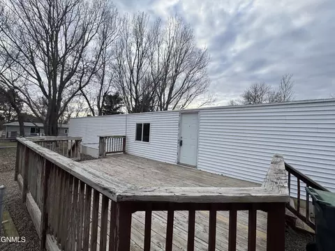 4501 Columbus Ct, Mandan, ND 58554 photo 20