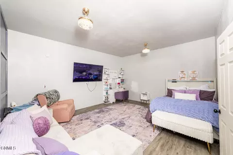 Bedroom - 806 Bruegger St, Alexander, ND 58831 photo 5 of 6