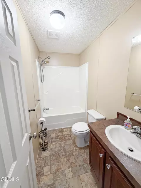 5451 138th Ave NW, Williston, ND 58801 photo 16