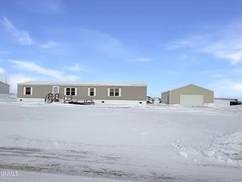 5451 138th Ave NW, Williston, ND 58801
