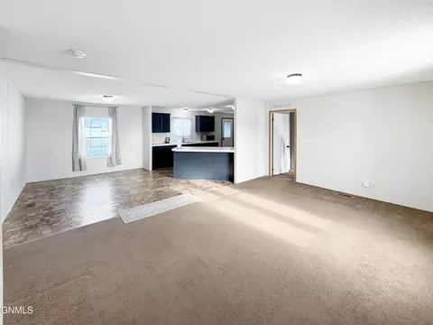 5451 138th Ave NW, Williston, ND 58801 photo 6